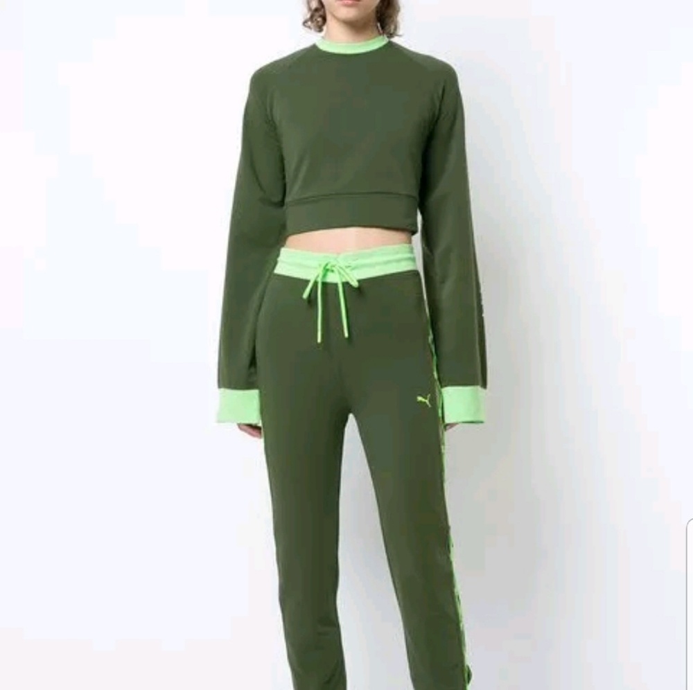 Fenty Puma Lace up Set